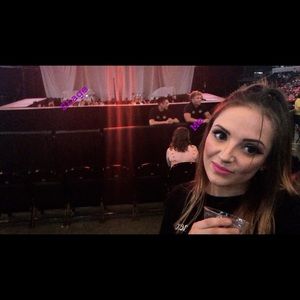 Meet your Posher, Mckenna